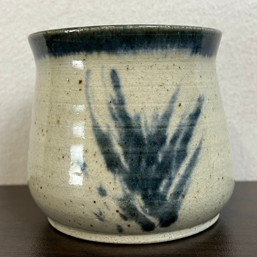 Handmade Studio Pottery Yunomi Mug Cup Blue Brushstroke Glaze Artist Signed - Picture 3 of 8